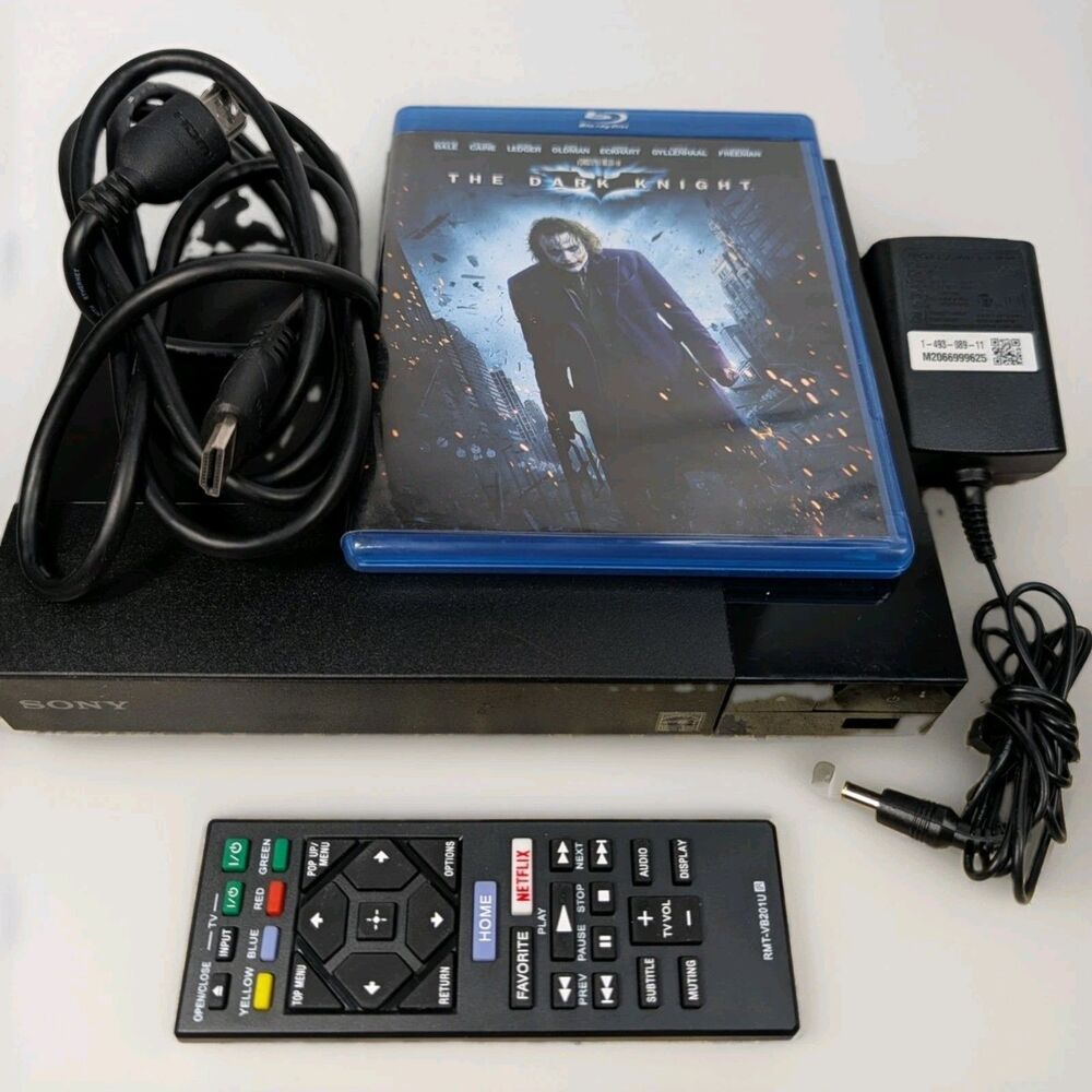 Sony BDP-S1700 Blu-Ray DVD Player 1080p w/ Remote HDMI Tested + Dark Knight